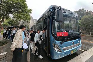 本赛季被詹姆斯防守的球员投篮命中率仅有40.7% 全联盟最低